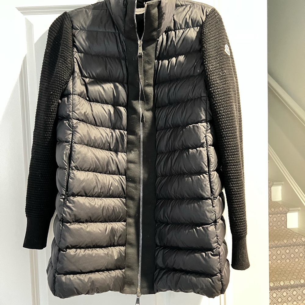 EUC - Moncler Women's Black Down & Nylon Quilte Mixed-Media Jacket - size 2 = M